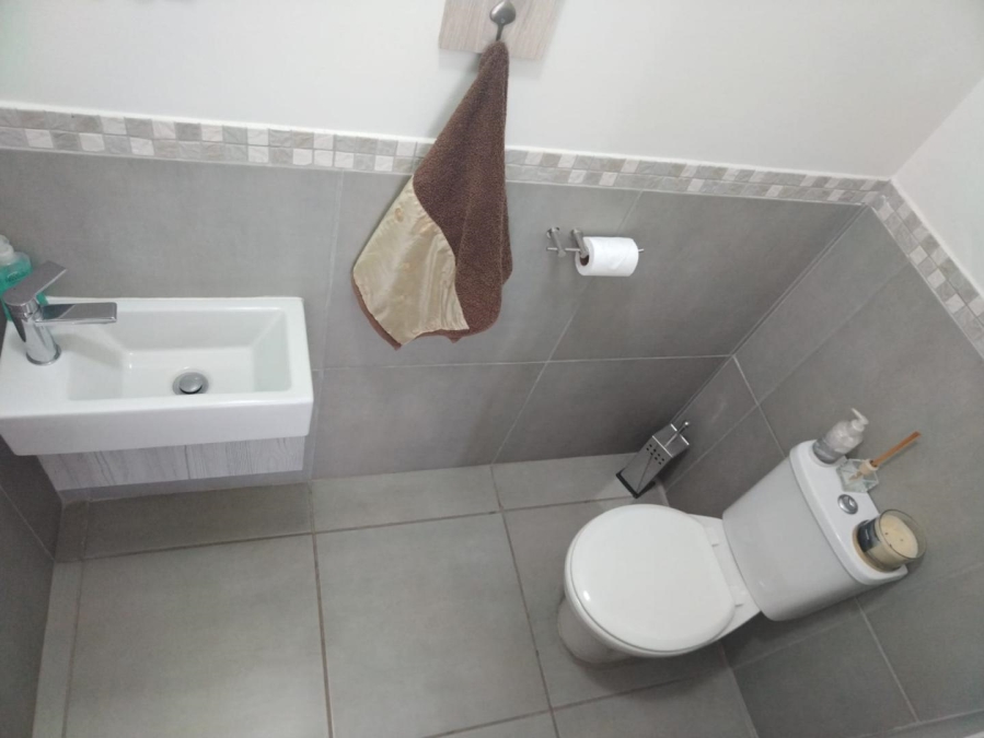 3 Bedroom Property for Sale in Vredenburg Western Cape